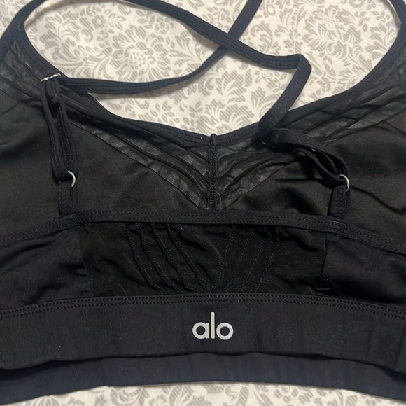 Alo - Picture 4 of 5